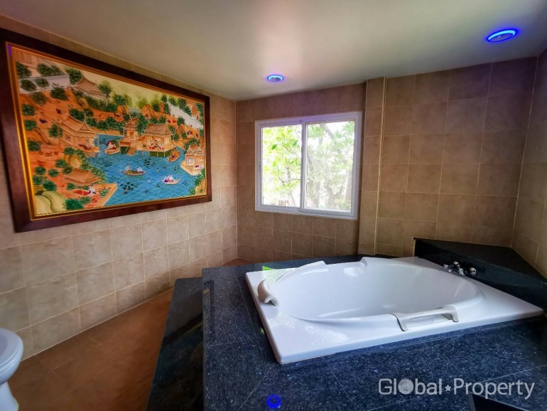 image 13 GPPH0537 Spacious detached Poolvilla with private pool