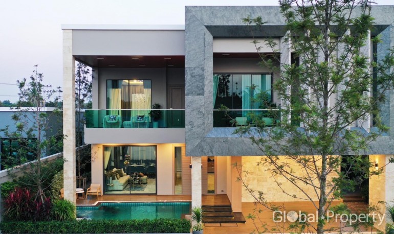 image 1 GPPH0679_A Luxury modern pool villa with 3 bedroom