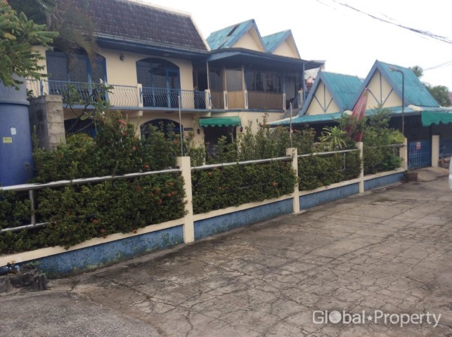 image 2 GPPB0249 North Pattaya 10 Rooms Mini Resort to Renovate