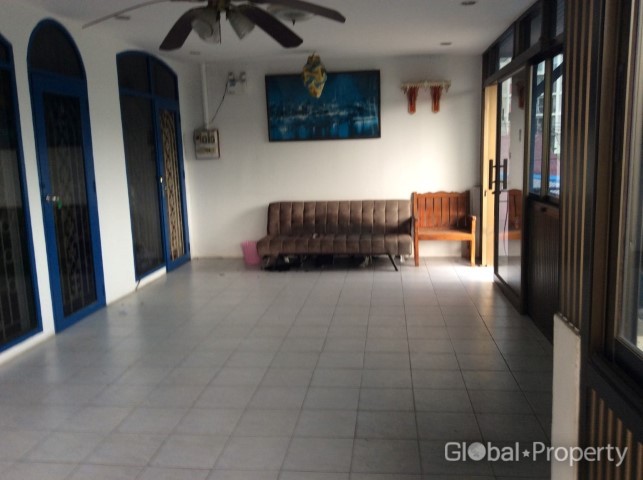 image 13 GPPB0249 North Pattaya 10 Rooms Mini Resort to Renovate