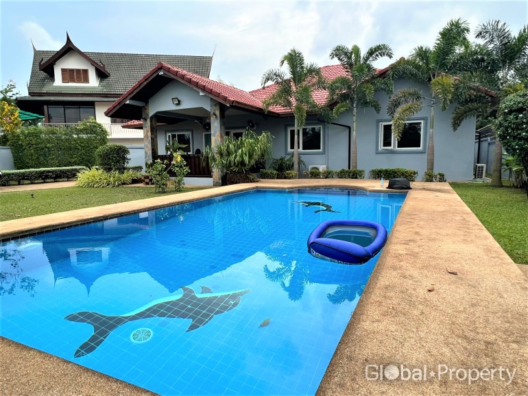 image 1 GPPH1074 Poolvilla with 3 Bedrooms for sale in Nong Palai
