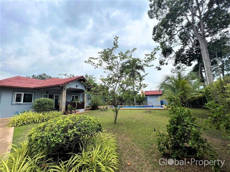 image 5 GPPH1074 Poolvilla with 3 Bedrooms for sale in Nong Palai