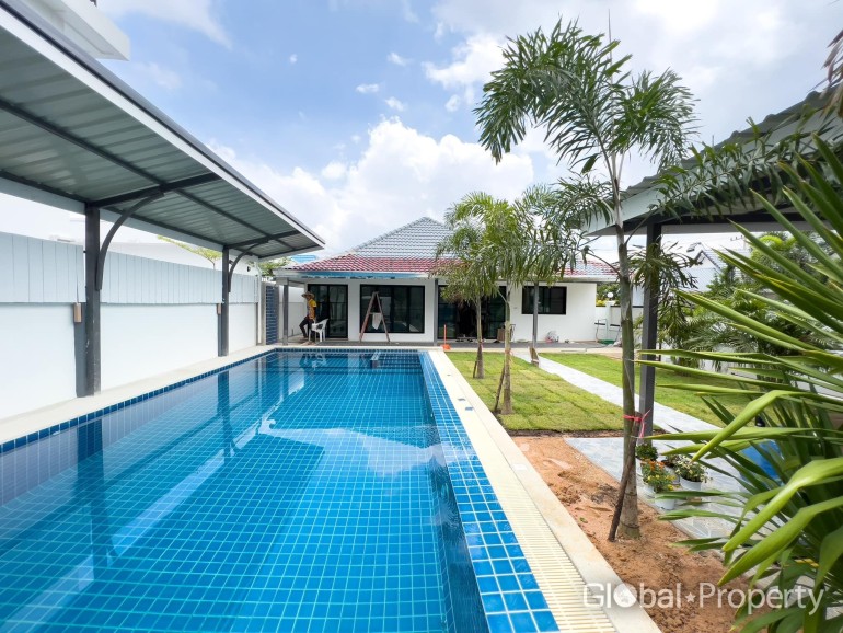 image 2 GPPH1085 Modern and renovated Poolvilla for sale at Mabprachan