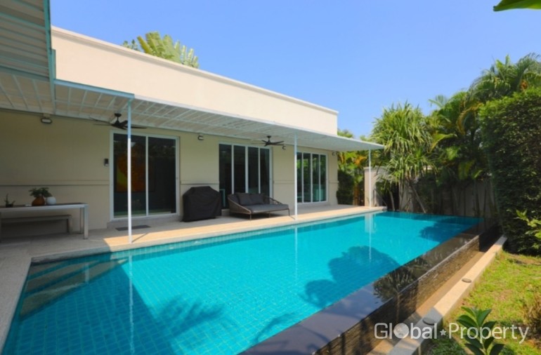 image 2 GPPH1242 Magnificent Poolvilla with 3 Bedrooms