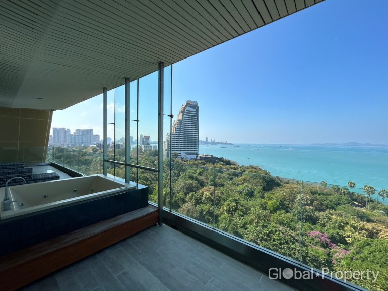 image 20 GPPC1286_A Sea view 3 bedroom Condo on Wongamat Beach