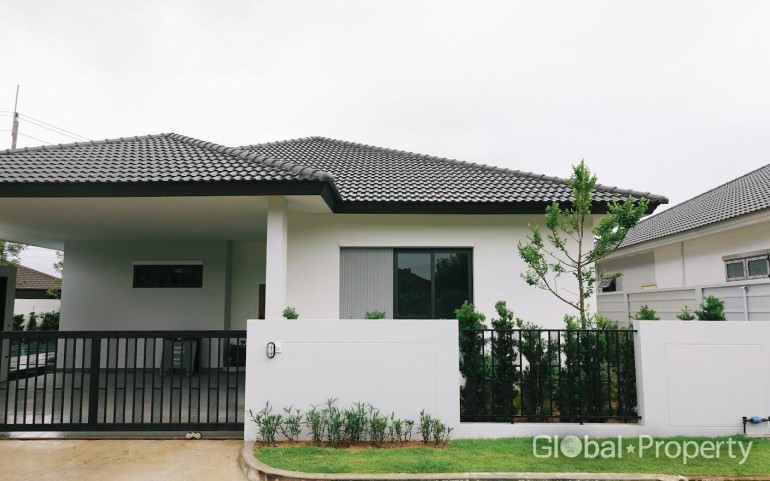 image 3 GPPH1281 Modern house in the area of Huay Yai for sale