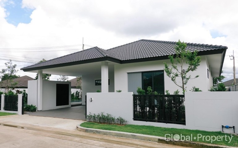 image 2 GPPH1281 Modern house in the area of Huay Yai for sale