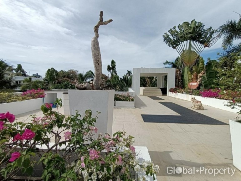 image 14 GPPH1343 Palm Oasis For Sale with Long Term Tenant, Jomtien