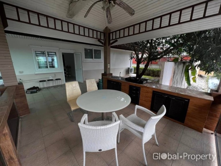 image 14 GPPH1427 House with 3 bedrooms in great location for sale
