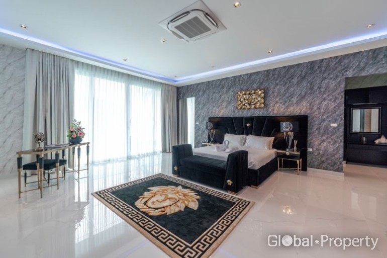 image 8 GPPH1433 Most amazing Estate in Pattaya! Siam Royal View, Kao-Talo!
