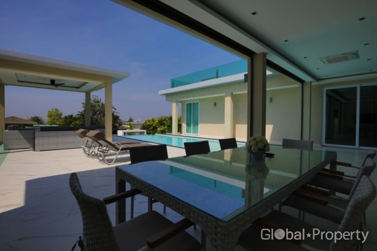 image 2 GPPH1434 Brand New 10 Bed Designer Estate! Siam Royal View, Kao-Talo!