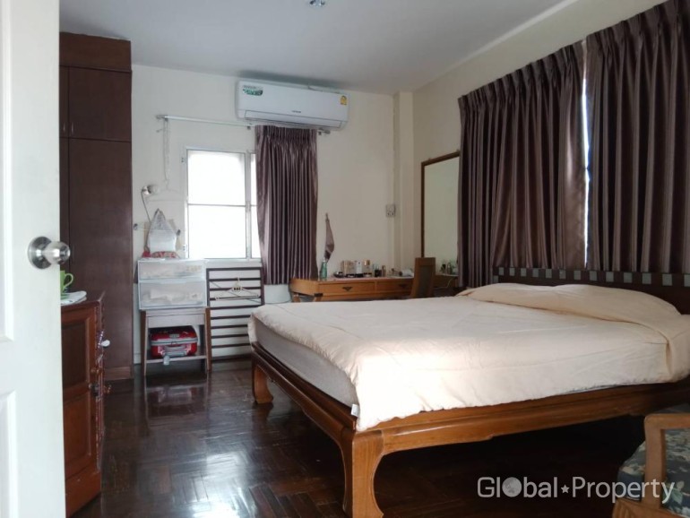 image 22 GPPH1438 HUGE DISCOUNT! 5 Bed Villa in Baan Suan Lalana, Jomtien!