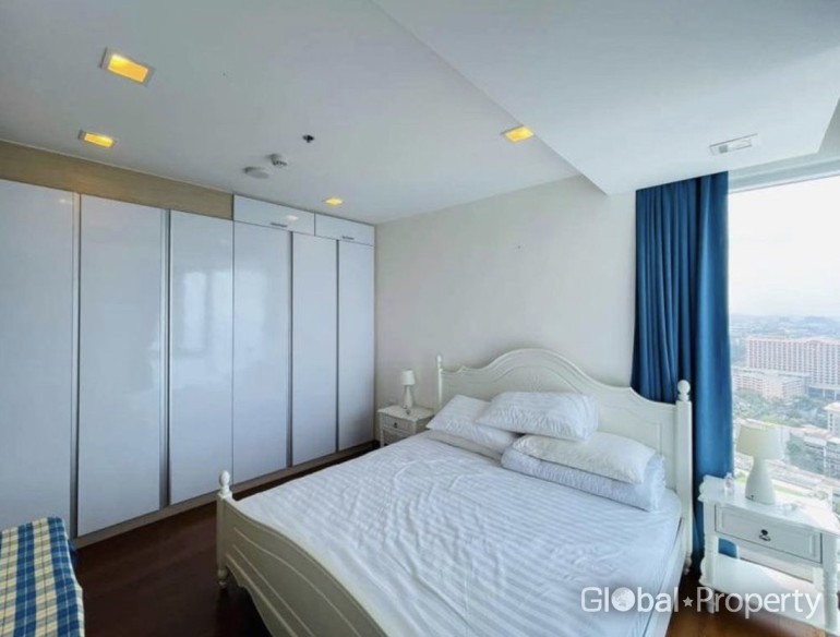 image 5 GPPC2937 Luxury condo with 2 bedrooms and Sea View