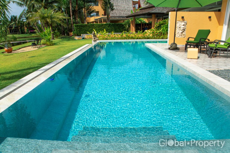 image 4 GPPH1522 Prestigious Poolvilla with guest rooms in Koh Chang