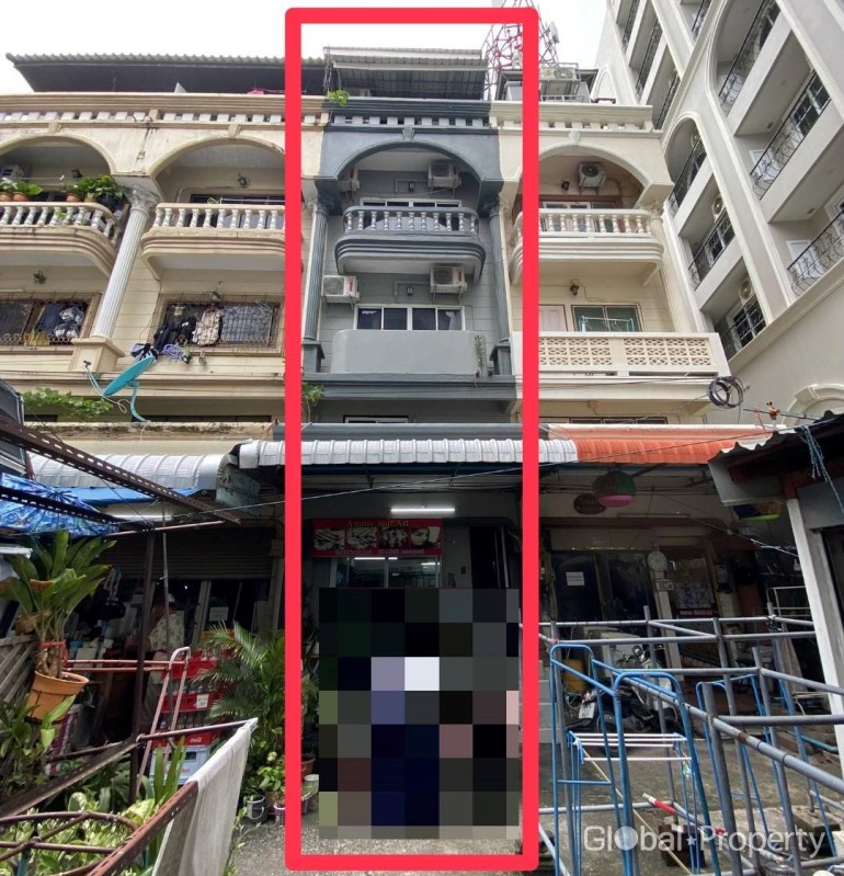 image 1 GPPB0356 Building commercial close to Tukcom Pattaya