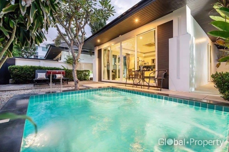 image 1 GPPH1548 Luxury Poolvilla in Jomtien for sale