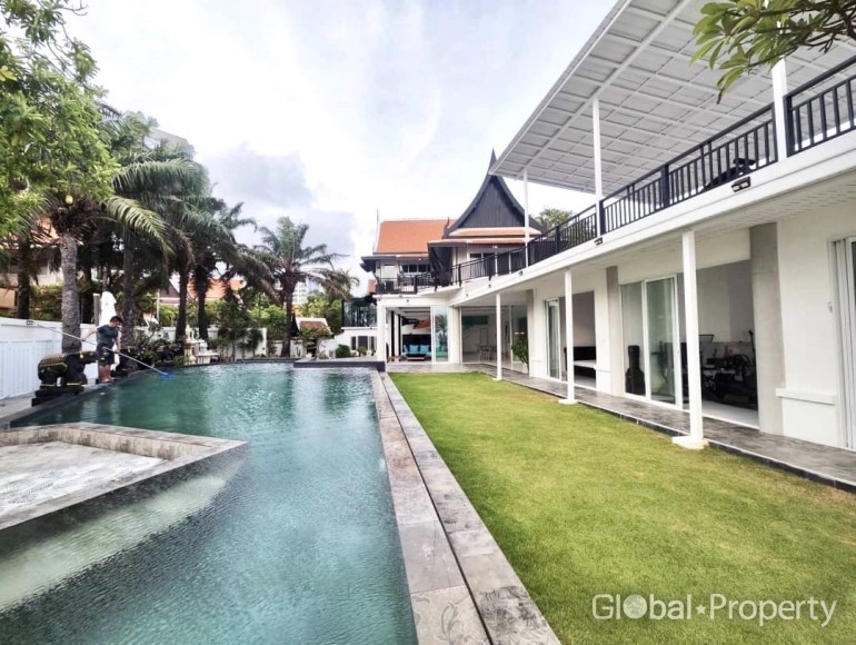 image 11 GPPH1621 Luxury pool villa in Jomtien for sale