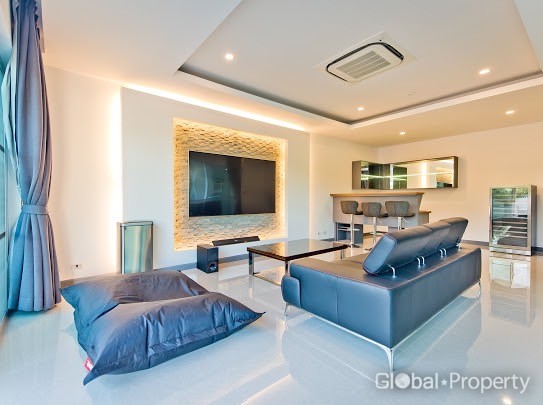 image 5 GPPH1693 Luxury and modern house for rent