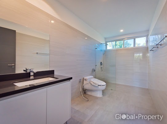 image 25 GPPH1693 Luxury and modern house for rent