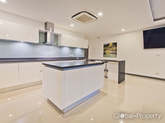 image 15 GPPH1693 Luxury and modern house for rent