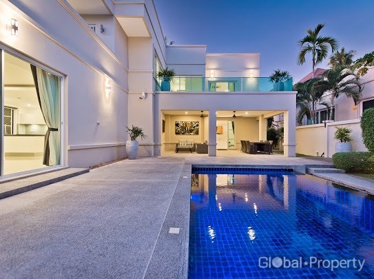 image 2 GPPH1693 Luxury and modern house for rent