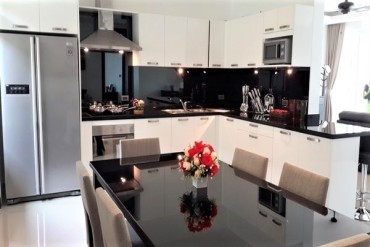 GPPH0029_K  Luxury 4 bedroom house with private pool for sale in Pattaya