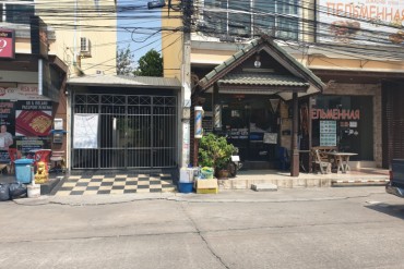 GPPB0044  4 storey shop house near Big C south Pattaya
