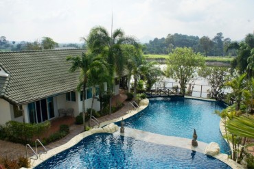 image 26 GPPB0045 Holiday Villa / Resort directly at the Lake