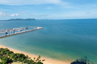 image 13 GPPC1020 Beachfront condo Pattaya
