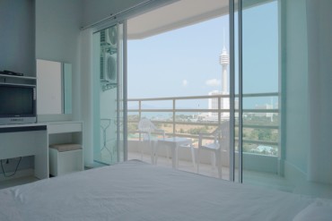 GPPC1273  Studio with sea view for sale and rent