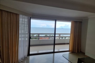 image 18 GPPC1396 Spacious 2 bedroom apartment with sea view