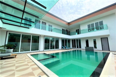 GPPH0755 New Brand New luxury Pool Villa in Naklua