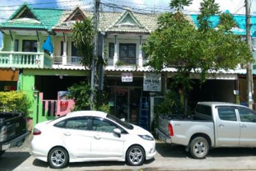 image 1 GPPB0113 Townhouse/Shophouse Soi Watboon in Jomtien For Sale