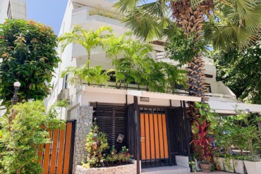 GPPB0128   Unique House for Sale, 50 meters from Dongtan Beach!