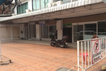 image 42 GPPB0178 Pattaya 10 Rooms Corner Hotel Shop Sale