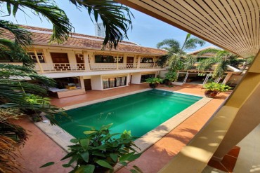 image 29 GPPB0278 Thai Style Pool Resort with 19 Rooms