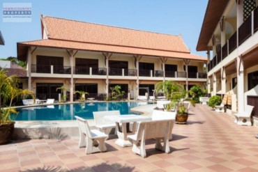 GPPB0279  Pratumnak 14 Room Villa Resort Pool Complex
