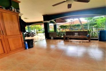 image 18 GPPH1060 Great House with Pool in Siam Country Club