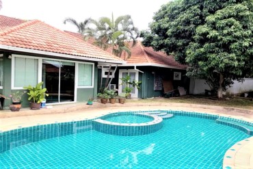 image 18 GPPH1060 พร้อมขายบ้านสวยมีสระว่ายน้ำโซนสยามคันทรีคลับ