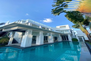 GPPH1212  Palm Oasis Pool Villa for Sale