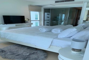 image 8 GPPC2788 Luxury 1 bedroom condo with beautiful sea view
