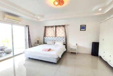 image 11 GPPH1387 House with 7 bedrooms in South Pattaya for sale