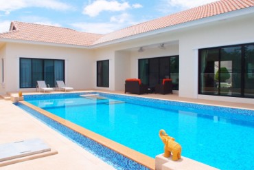 GPPH1389  Luxury Pool Villa For Sale in Santa Maria, East Pattaya