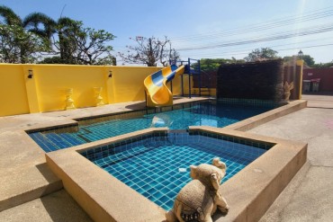 image 21 GPPH1501 Pool Villa with 4 Bedrooms in Jomtien