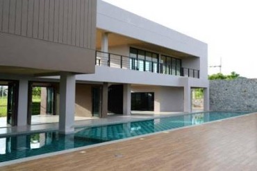 image 43 GPPH1514 Resort style pool villa for sale