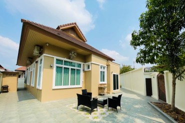 image 13 GPPH1539 House with 3 bedrooms in East Pattaya