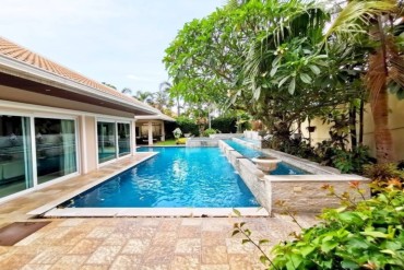 image 19 GPPH1555 Luxurious Pool Villa at Mabprachan