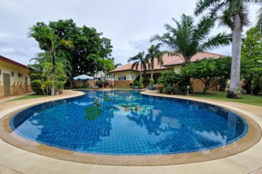 GPPH1595  Atemberaubende Poolvilla mit 4 Schlafzimmern in Ost-Pattaya