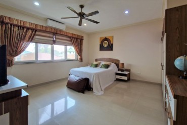 image 22 GPPH1595 Atemberaubende Poolvilla mit 4 Schlafzimmern in Ost-Pattaya