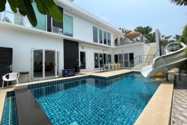 GPPH1608  Luxurioese Poolvilla mit privatem Pool zu verkaufen